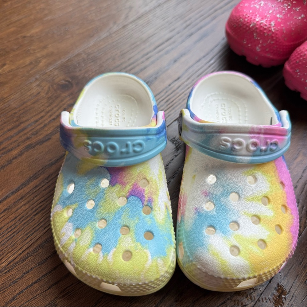 CROCS Blue and Yellow Sandals for Playful Comfort